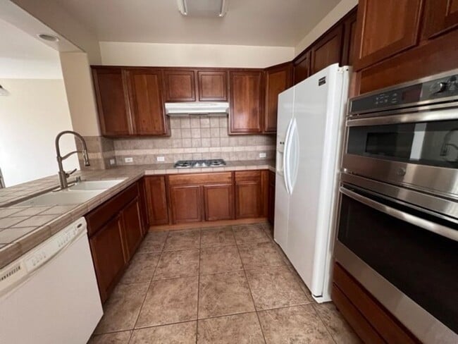 Building Photo - Coming Soon!