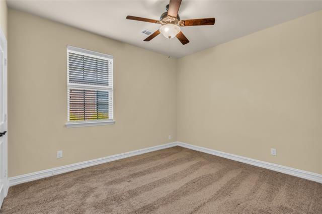 Building Photo - 4709 Bayview Dr