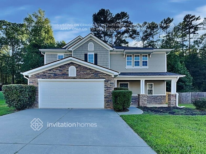 Primary Photo - 411 Cedar Bay Cir