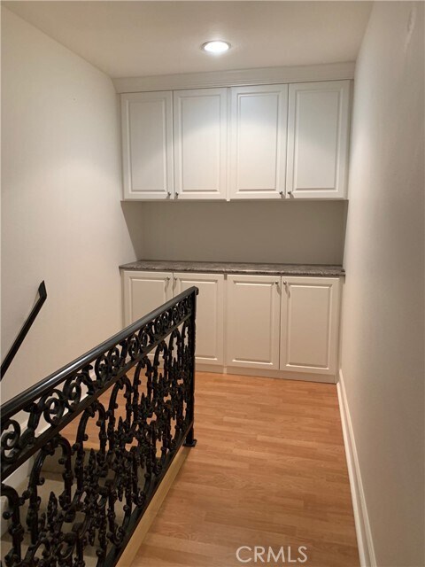 Building Photo - 292 Alpine St