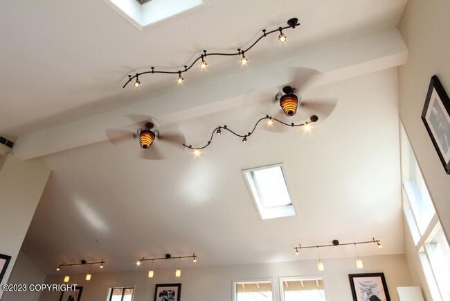 Building Photo - 524 Eyak Dr