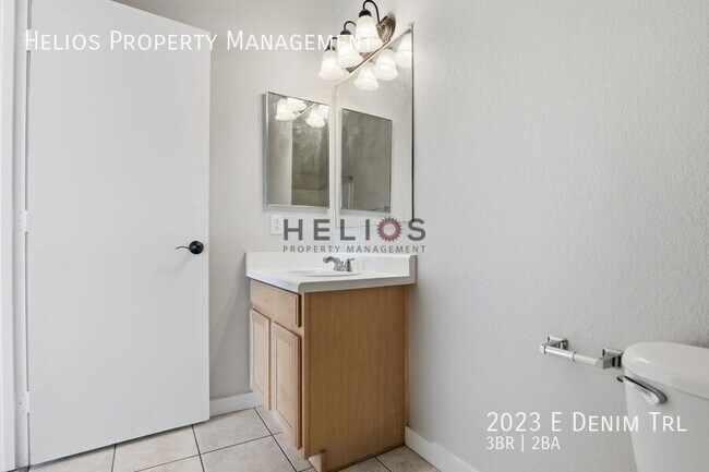 Building Photo - 2023 E Denim Trail