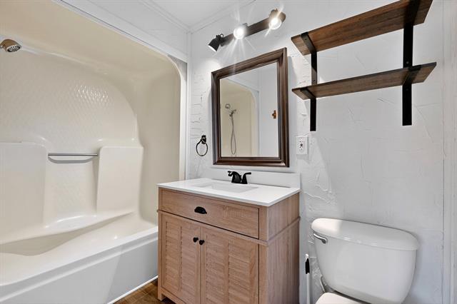 Building Photo - 6585 Co Rd 179