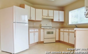Building Photo - 10131 Amber Flora Dr