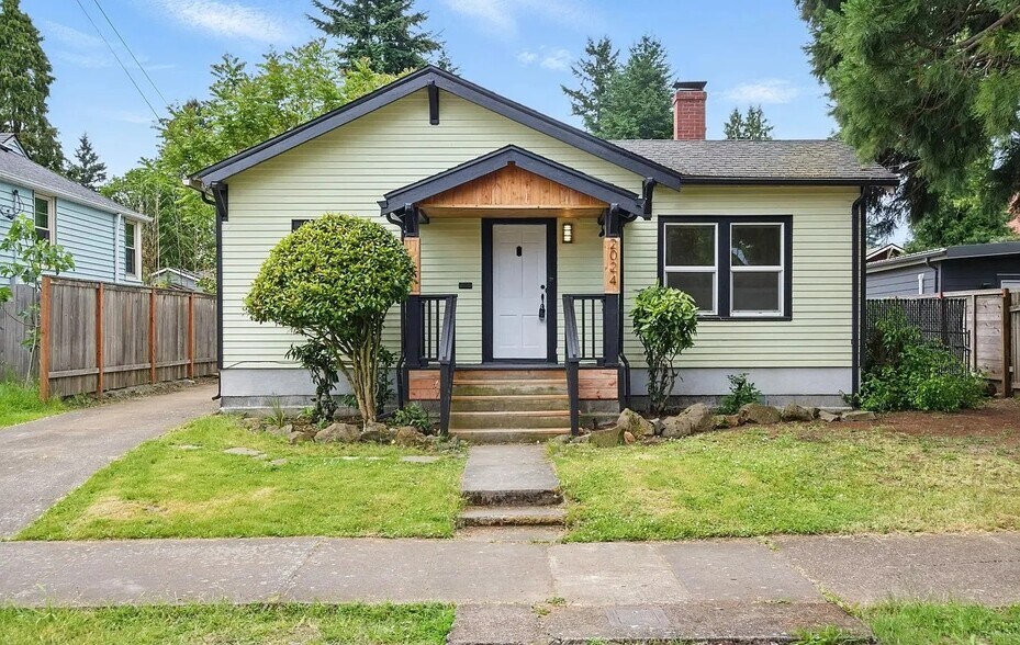 Primary Photo - 2024 NE Highland St