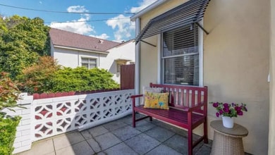 Building Photo - 5230 15th Ave