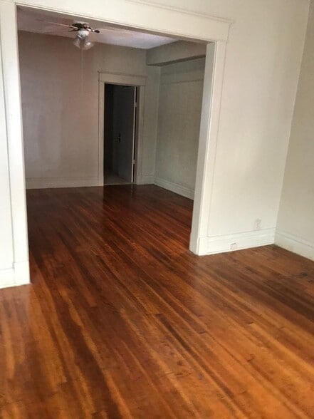 Building Photo - 3604 E 58th St