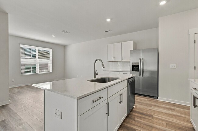 Building Photo - 1627 Manuka Ln