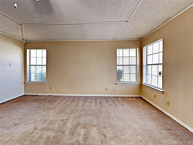 Building Photo - 4724-4726 Berridge Ln, Dallas, TX 75227