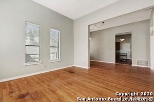 Building Photo - 321 Grove Ave