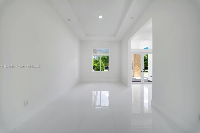 Building Photo - 10203 SW 136th St