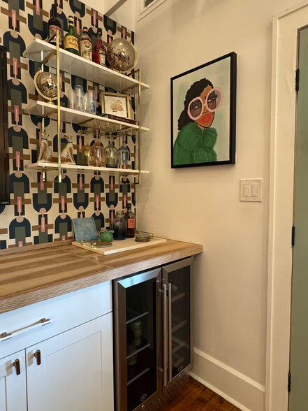 Building Photo - 116 23rd St N