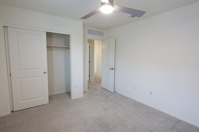 Building Photo - $750.00 MOVE-IN CREDIT TOWARDS FIRST MONTH RENT!!!!! Rancho Sahuarita