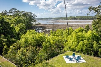 Building Photo - Beautiful 2-Bedroom Condo at The Inlet