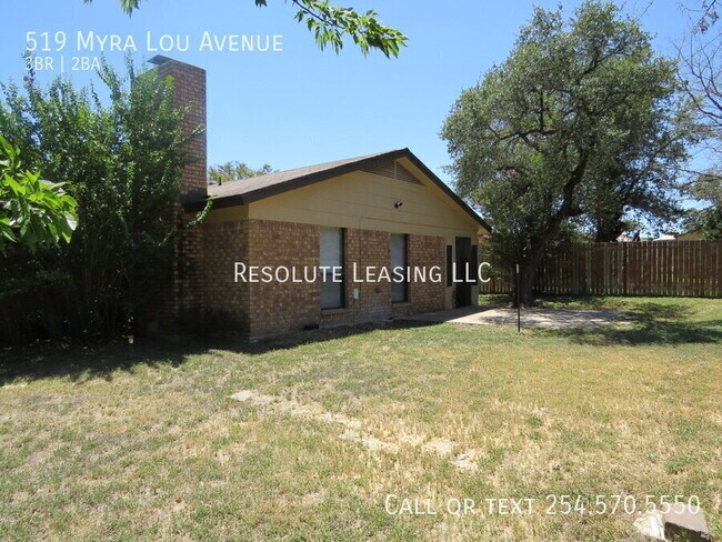 Building Photo - 519 Myra Lou Ave