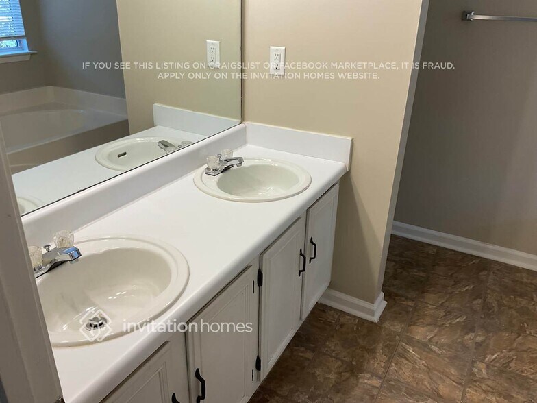 Building Photo - 6515 Brittney Ln