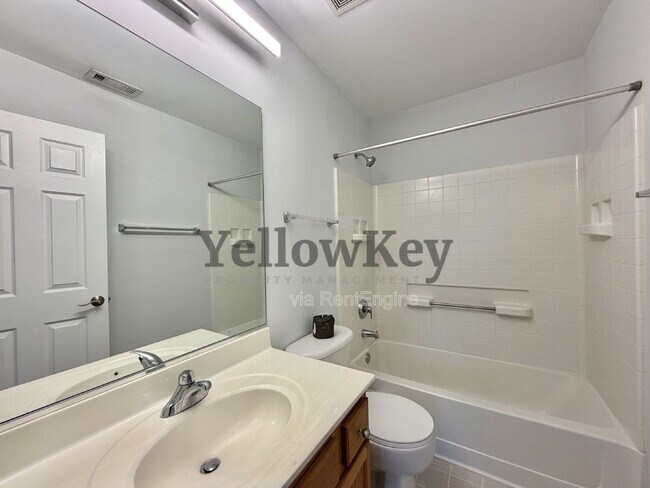 Building Photo - 272 Blue Spruce Ln