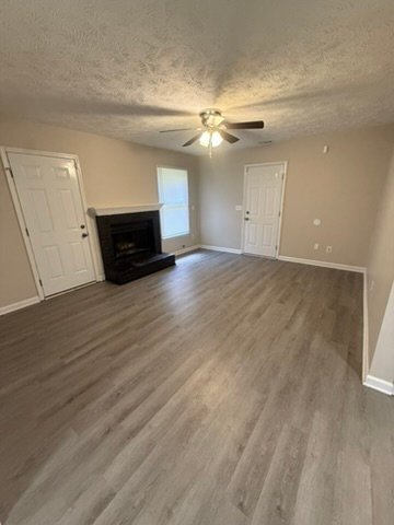 Building Photo - 302 Wapiti Dr