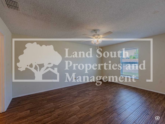 Building Photo - 7053 Cascade Ct