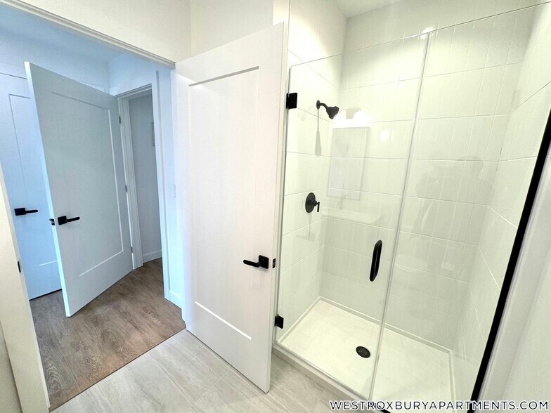 Building Photo - 199 Gardner St