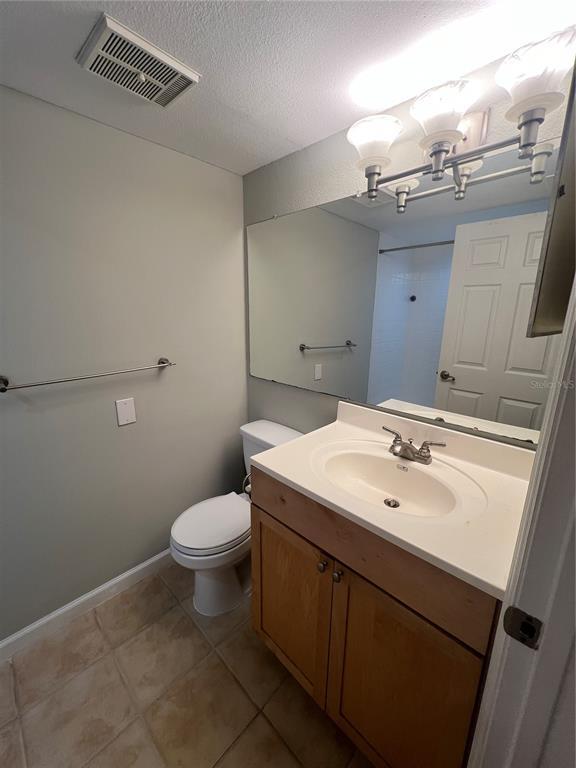 Building Photo - 2500 Winding Creek Blvd