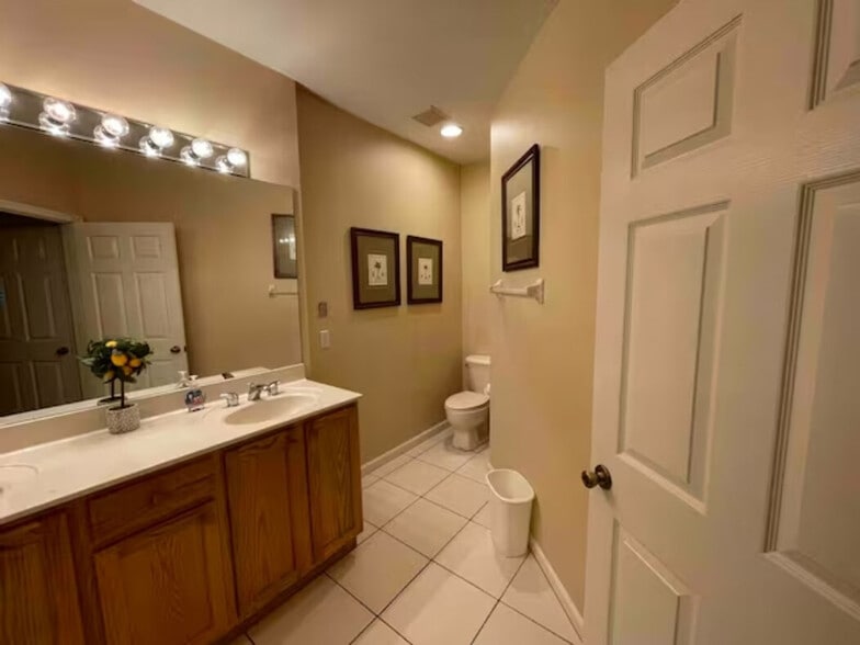Building Photo - 9113 Sandshot Ct