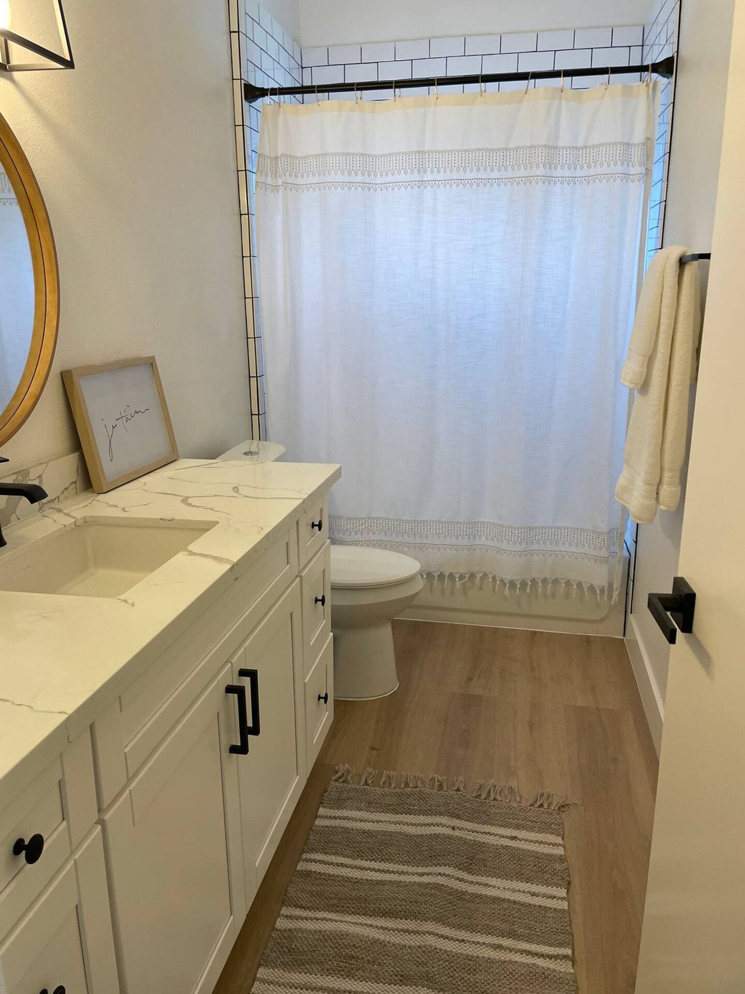 Building Photo - 198 Vía Del Sol