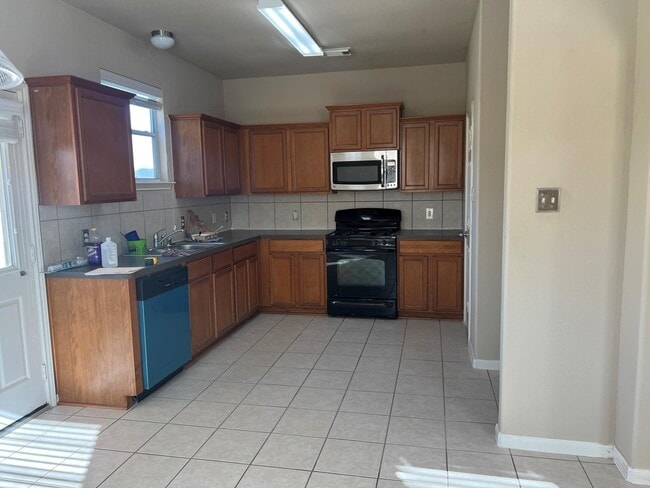 Building Photo - 4119 Barossa Valley Ln