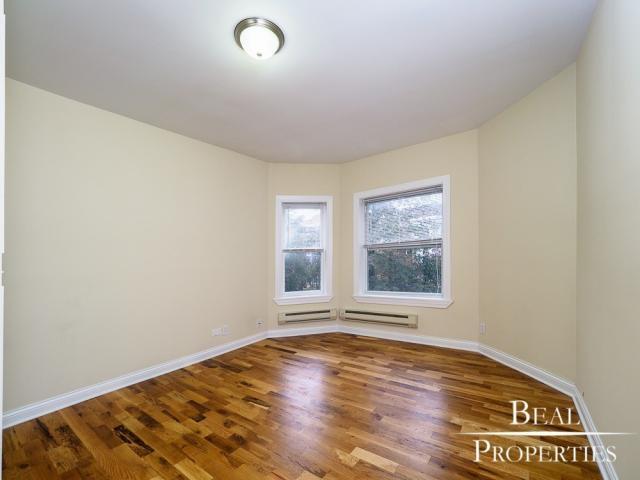 Building Photo - 2 bedroom in CHICAGO IL 60640