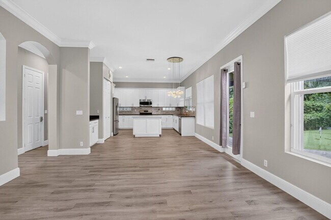 Building Photo - 4210 Key Lime Blvd