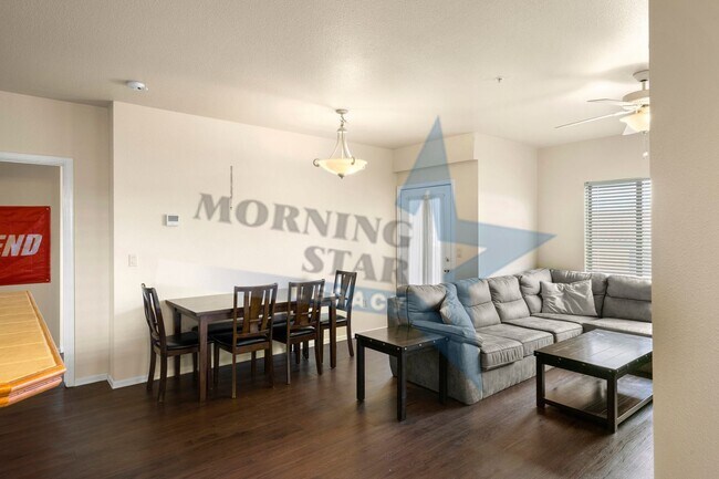 Building Photo - 3650 Morningstar Dr