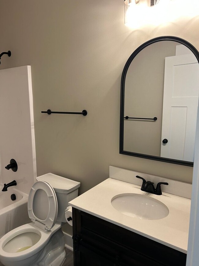 Building Photo - Stunning New Build 3 bedroom 2.5 Bath Home...