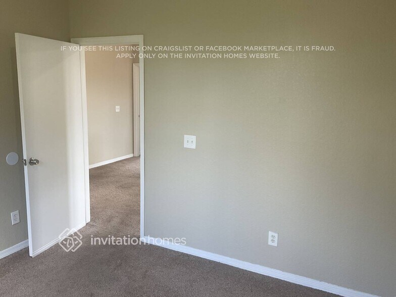 Building Photo - 7765 NW 19th Ct