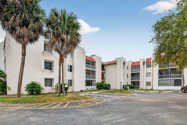 Building Photo - 644 NW 13th St