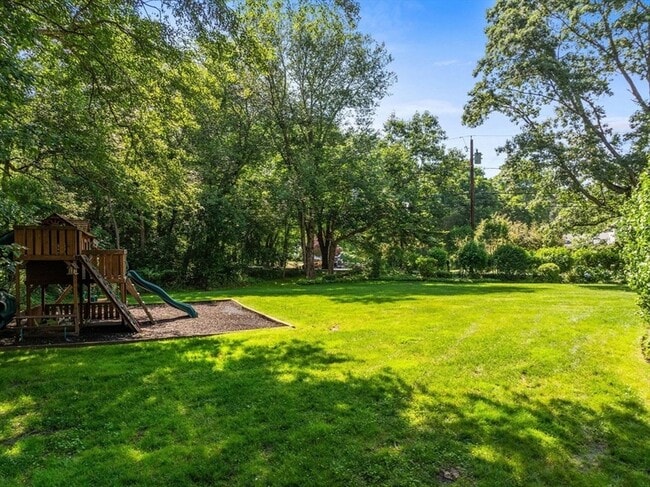 Building Photo - 93 W Goulding St