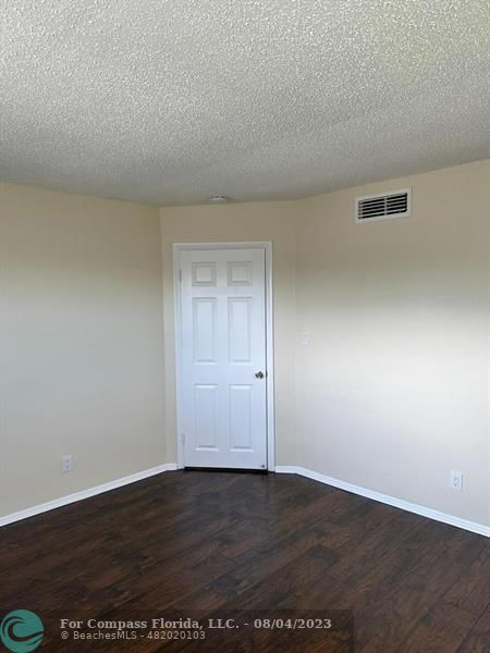 Building Photo - 7900 S Colony Cir