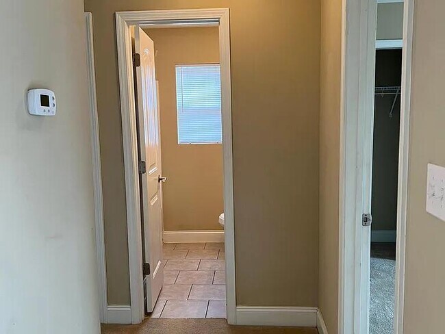 Building Photo - 308 Marquis Ct