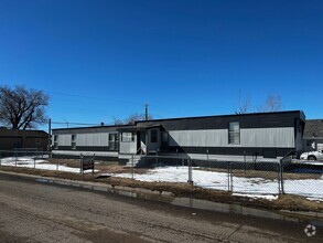Building Photo - 2 Bedroom 2 Bath Home!