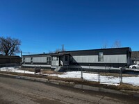 Building Photo - 2 Bedroom 2 Bath Home!