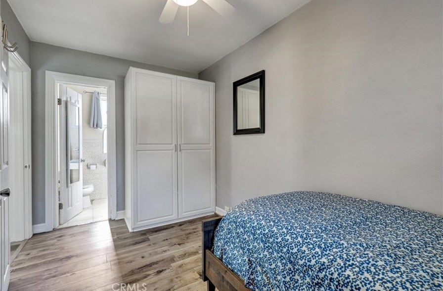 Building Photo - 10337 Garfield Ave