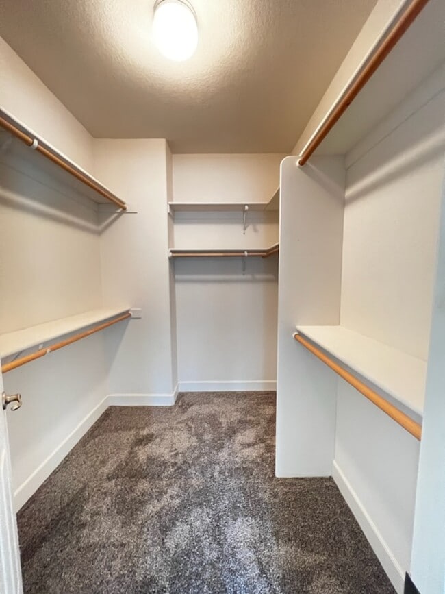 Building Photo - 11155 Ringtail Rd