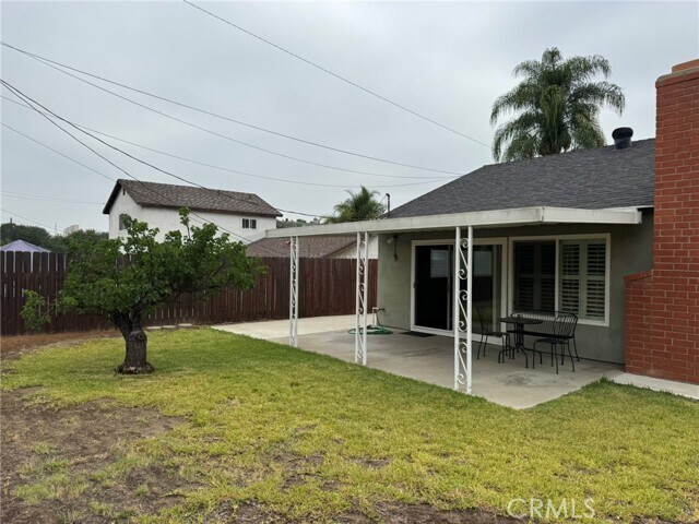 Building Photo - 1039 Adel Ave