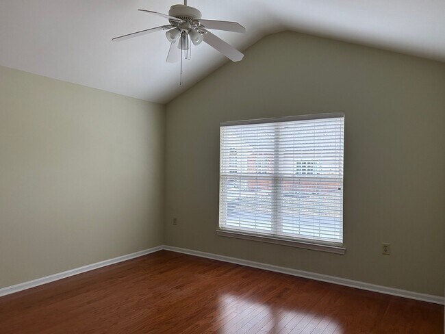 Building Photo - 88 Woolsey Ct