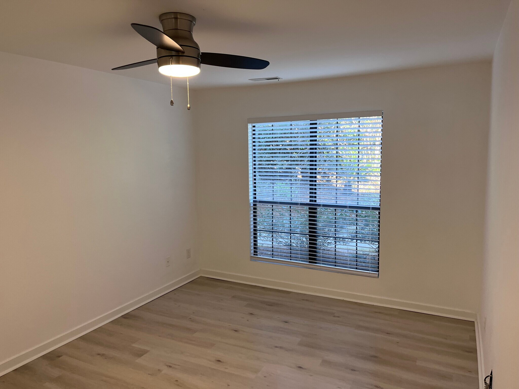 Building Photo - 344 Sandpiper Dr