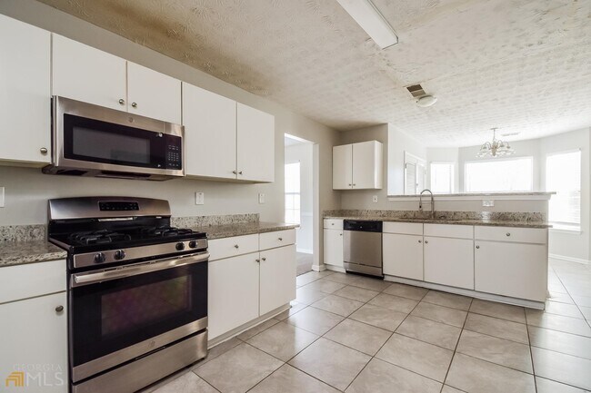Building Photo - 5494 Brinwick Dr