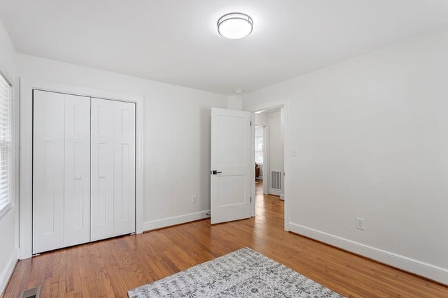 Building Photo - RENOVATED Three Bedroom Home!