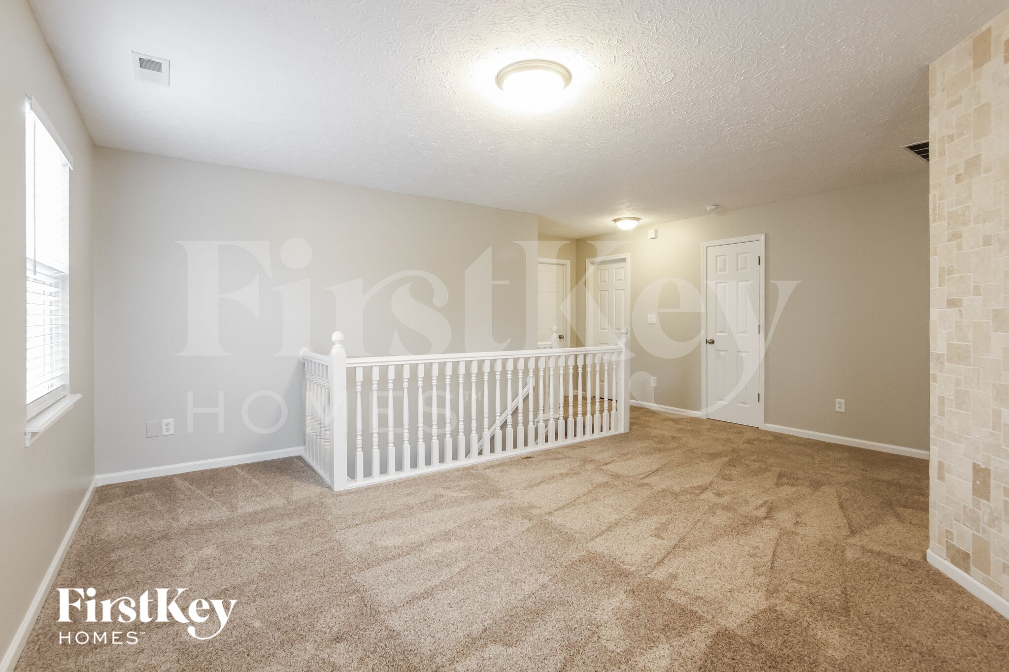 Building Photo - 10483 Day Star Dr