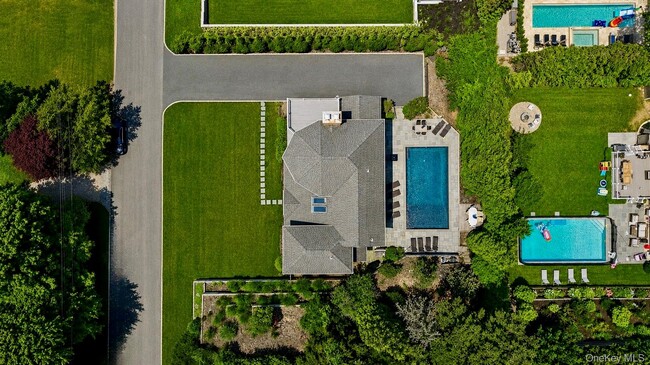Building Photo - 17 Oceanview Dr