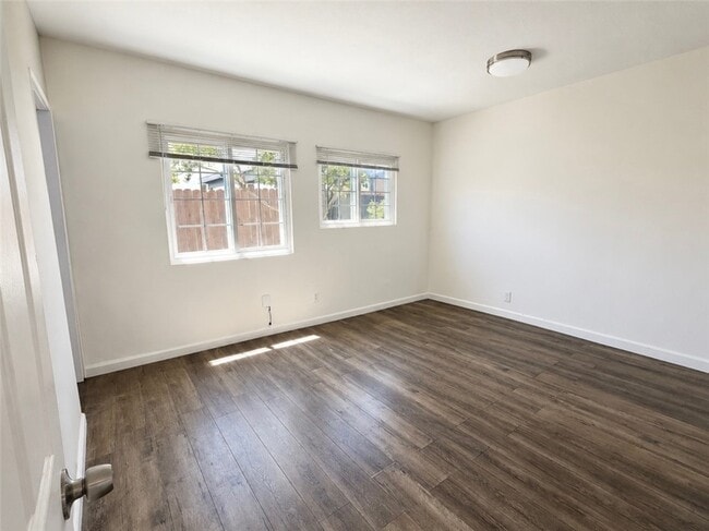 Building Photo - 10515 Firmona Ave