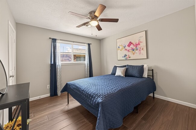 Building Photo - 8307 Carvel Ln